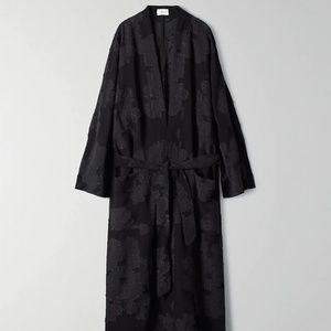 Wilfred Durante Robe in Black Jacquard - Medium